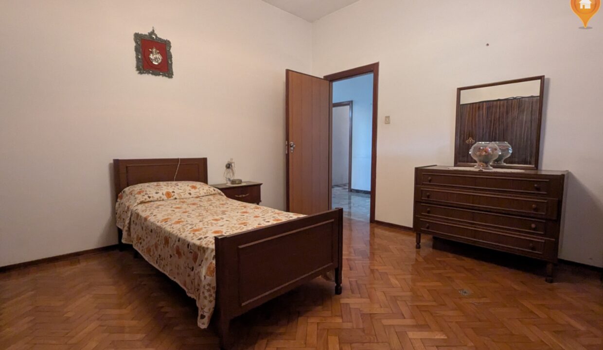 10)CAMERAMATRIMONIALEA5