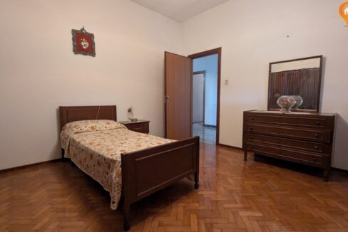 10)CAMERAMATRIMONIALEA5