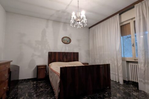 13)CAMERAMATRIMONIALEB1