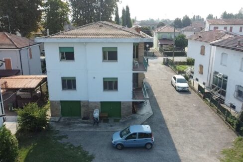 1cDRONE LATO GIARDINO2