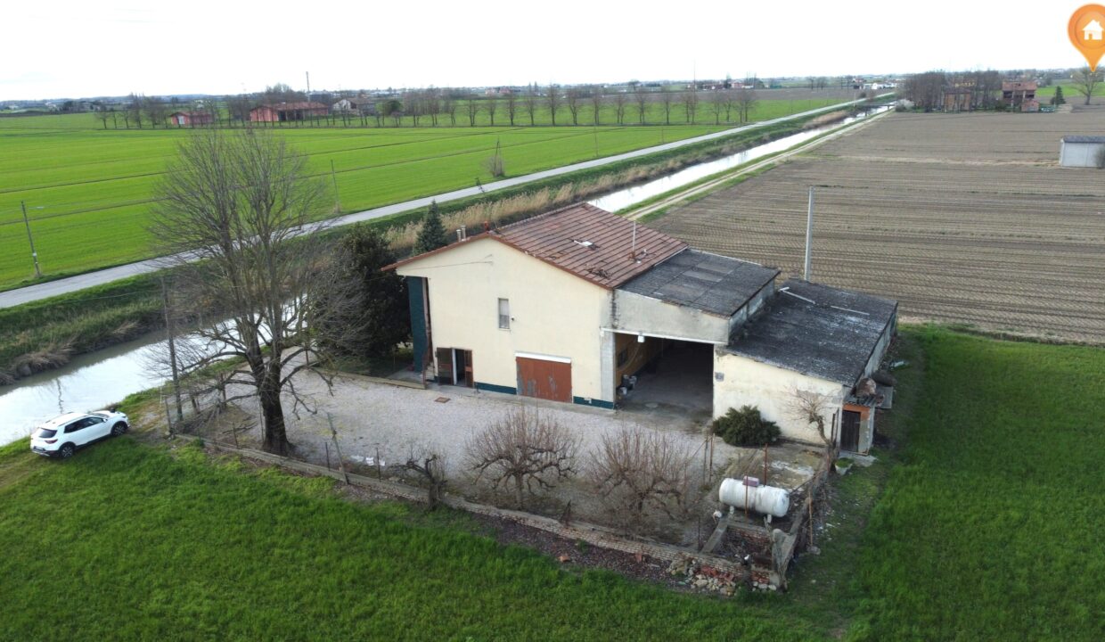 21)drone